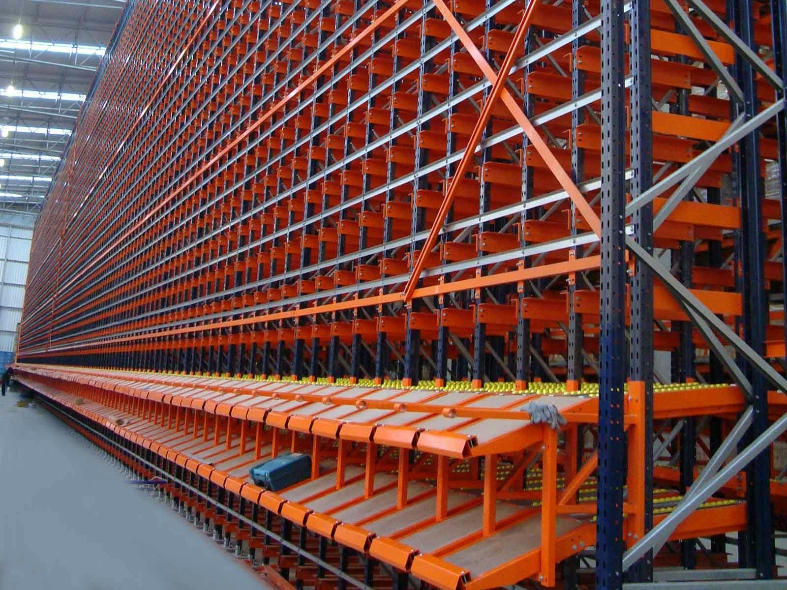 Automated warehouse for light loads