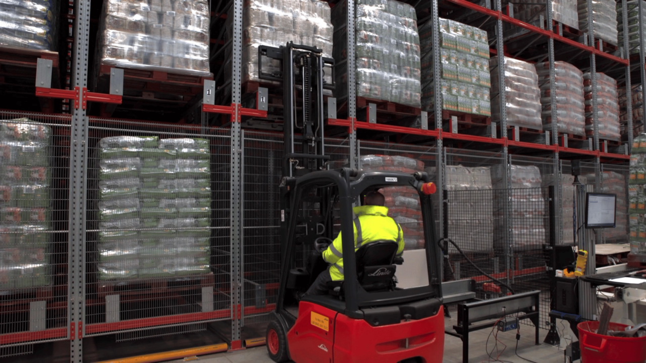 The Top Conveyor Systems Revolutionising the Food and Beverage Industry